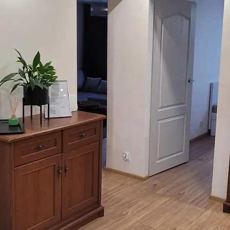 Incanto Apartment *